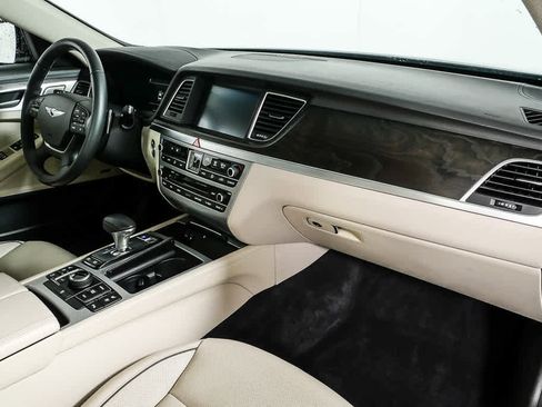 Used 2018 Genesis G80 3.8 w/ Option Group 03 image 25