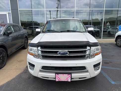 Used 2017 Ford Expedition Limited w/ Equipment Group 301A RWD image 7