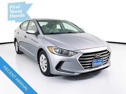 Used 2017 Hyundai Elantra SE