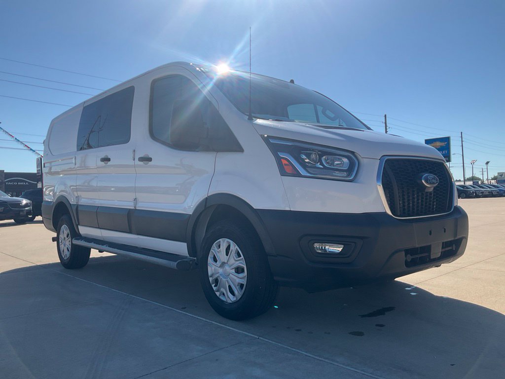 Used 2023 Ford Transit 250 Low Roof w/ Exterior Upgrade Package RWD image 27
