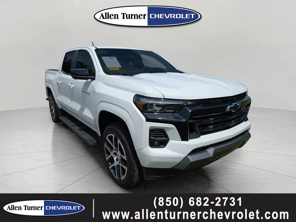 Used 2024 Chevrolet Colorado Z71 w/ Z71 Convenience Package 2 AWD/4WD image 1