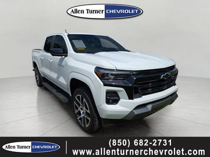 Used 2024 Chevrolet Colorado Z71 w/ Z71 Convenience Package 2