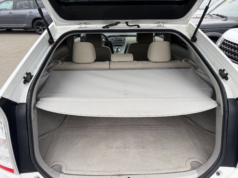 Used 2010 Toyota Prius Three image 19