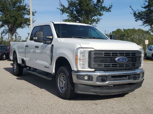 Used 2023 Ford F250 XL w/ XL Driver Assist Package image 3
