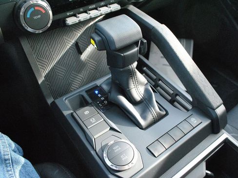 New 2026 Toyota Tacoma SR5 RWD image 15