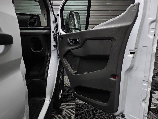Used 2025 Ford Transit 150 Low Roof RWD image 29