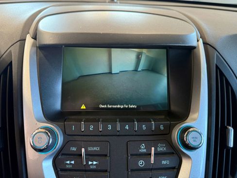 Used 2014 Chevrolet Equinox LT w/ Driver Convenience Package image 16