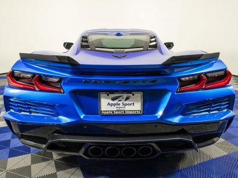 Used 2024 Chevrolet Corvette Z06 w/ Stealth Interior Trim Package image 5
