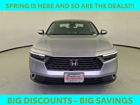Used 2024 Honda Accord EX image 3