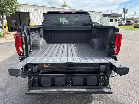 Certified 2026 GMC Sierra 1500 SLT AWD/4WD image 37
