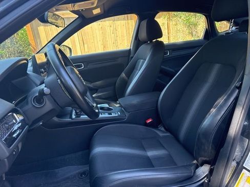 Used 2023 Honda Civic Sport image 5