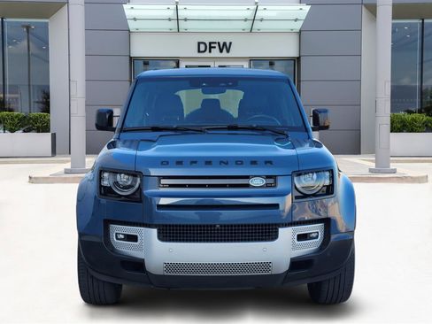 Certified 2023 Land Rover Defender 110 SE image 2