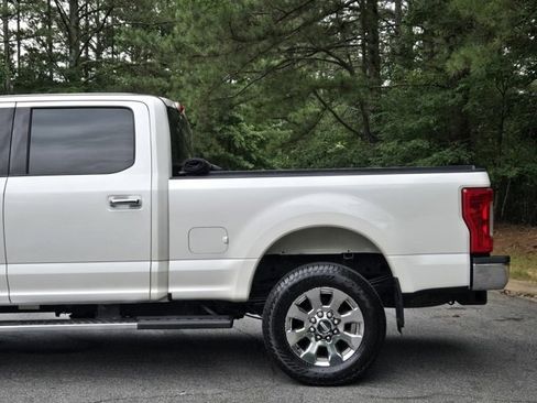 Used 2019 Ford F250 Lariat w/ Lariat Ultimate Package image 8