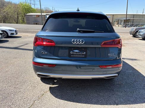 Used 2018 Audi Q5 Prestige w/ Prestige Package image 9
