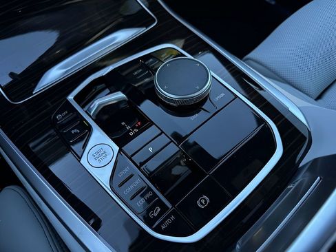 New 2026 BMW X5 xDrive40i w/ Premium Package image 24