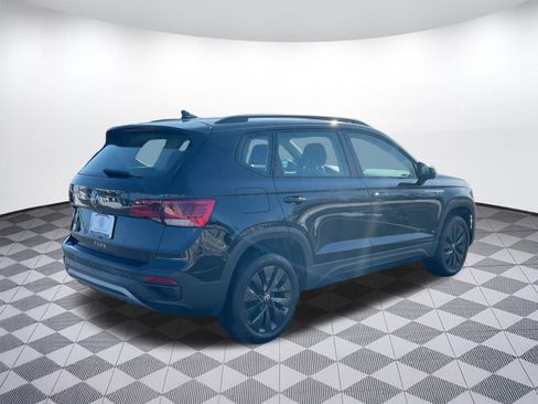 Used 2022 Volkswagen Taos S w/ IQ Drive S Package image 9