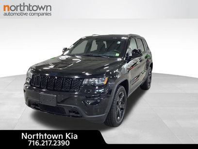 Used 2018 Jeep Grand Cherokee Laredo