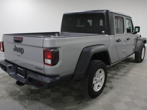 Used 2020 Jeep Gladiator Sport w/ Quick Order Package 24S AWD/4WD image 26