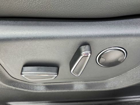Used 2024 Ford Expedition Limited RWD image 21