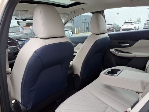 New 2026 Nissan Sentra SL image 28