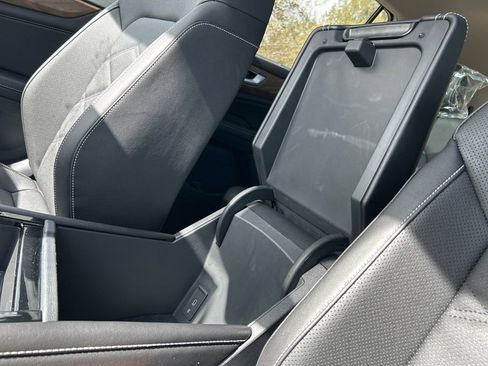 New 2026 Volkswagen Atlas SE image 40