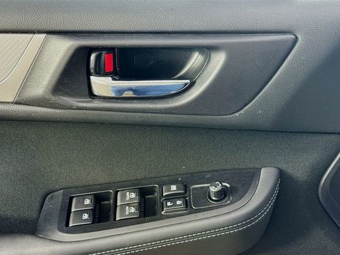 Used 2018 Subaru Outback 2.5i Premium image 20