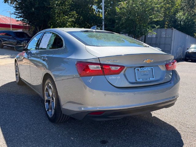 Used 2024 Chevrolet Malibu LT FWD image 3