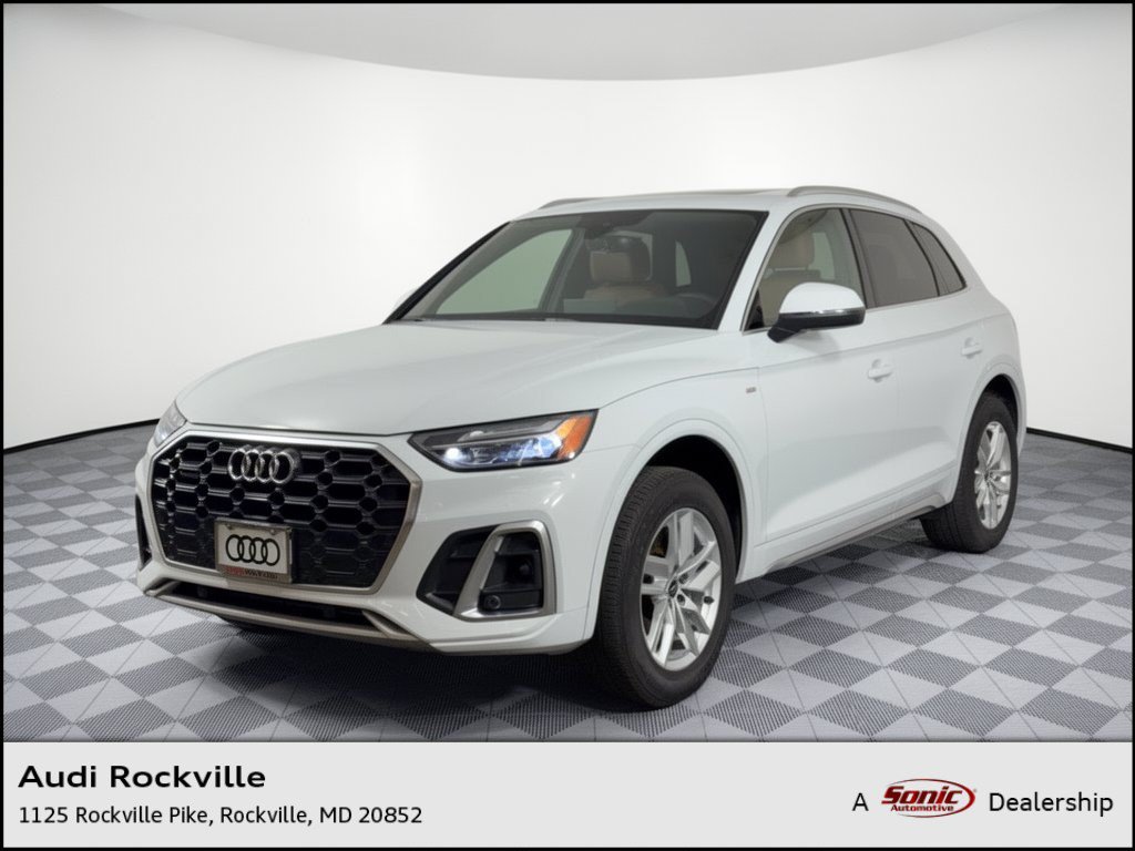 Used 2023 Audi Q5 2.0T Premium w/ Convenience Package AWD/4WD image 1