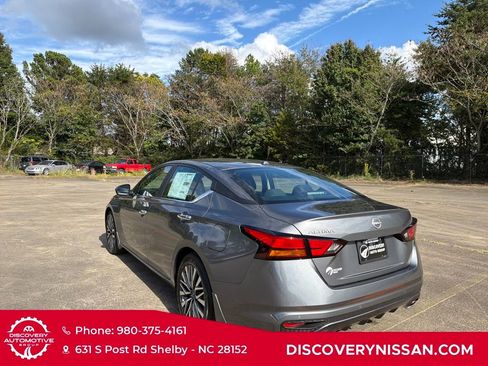 New 2025 Nissan Altima 2.5 SV w/ SV Premium Package image 5