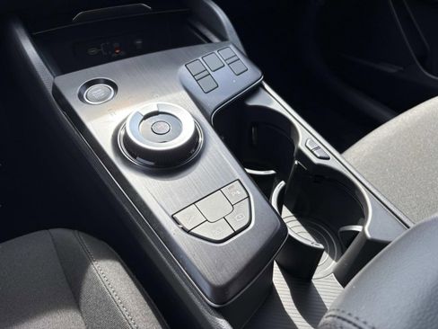 New 2026 Kia Sportage LX FWD image 29