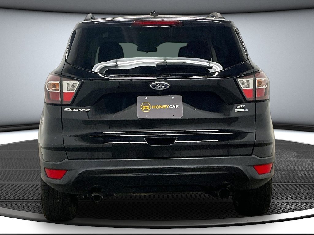 Used 2018 Ford Escape SE w/ SE Sport Appearance Package AWD/4WD image 5