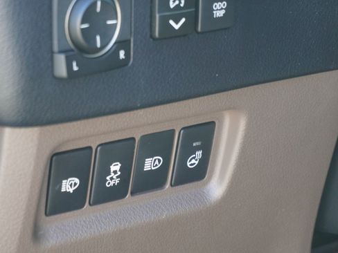 Used 2022 Lexus GX 460 Premium w/ Premium Package AWD/4WD image 21