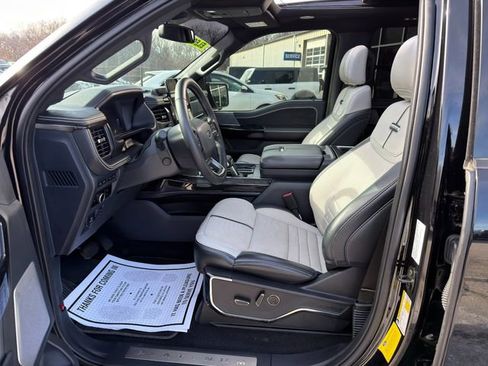 Used 2024 Ford F150 Lightning Platinum image 20