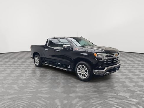 Certified 2024 Chevrolet Silverado 1500 LTZ AWD/4WD image 38