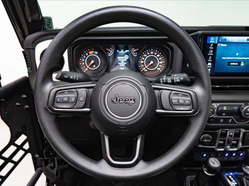 Used 2026 Jeep Wrangler Unlimited Sport AWD/4WD image 50