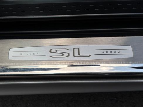 Used 2002 Mercedes-Benz SL 500 image 26