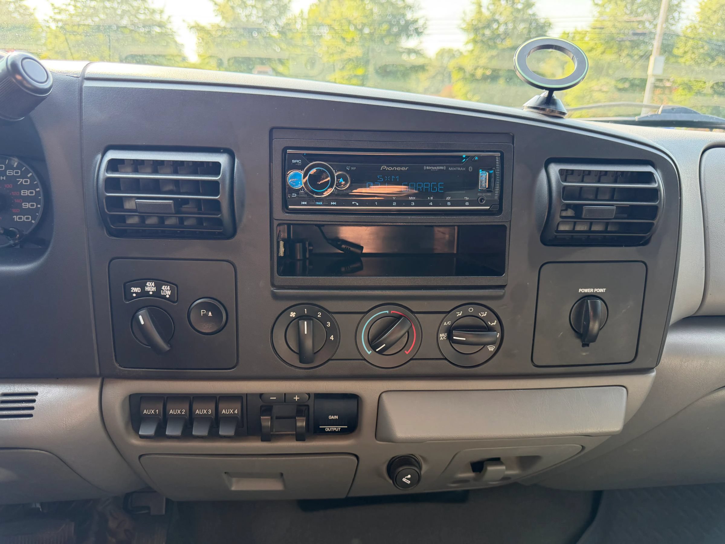 Used 2007 Ford F350 XLT AWD/4WD image 25