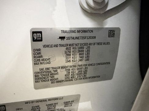 Used 2025 GMC Sierra 2500 SLT w/ SLT Premium Package image 71