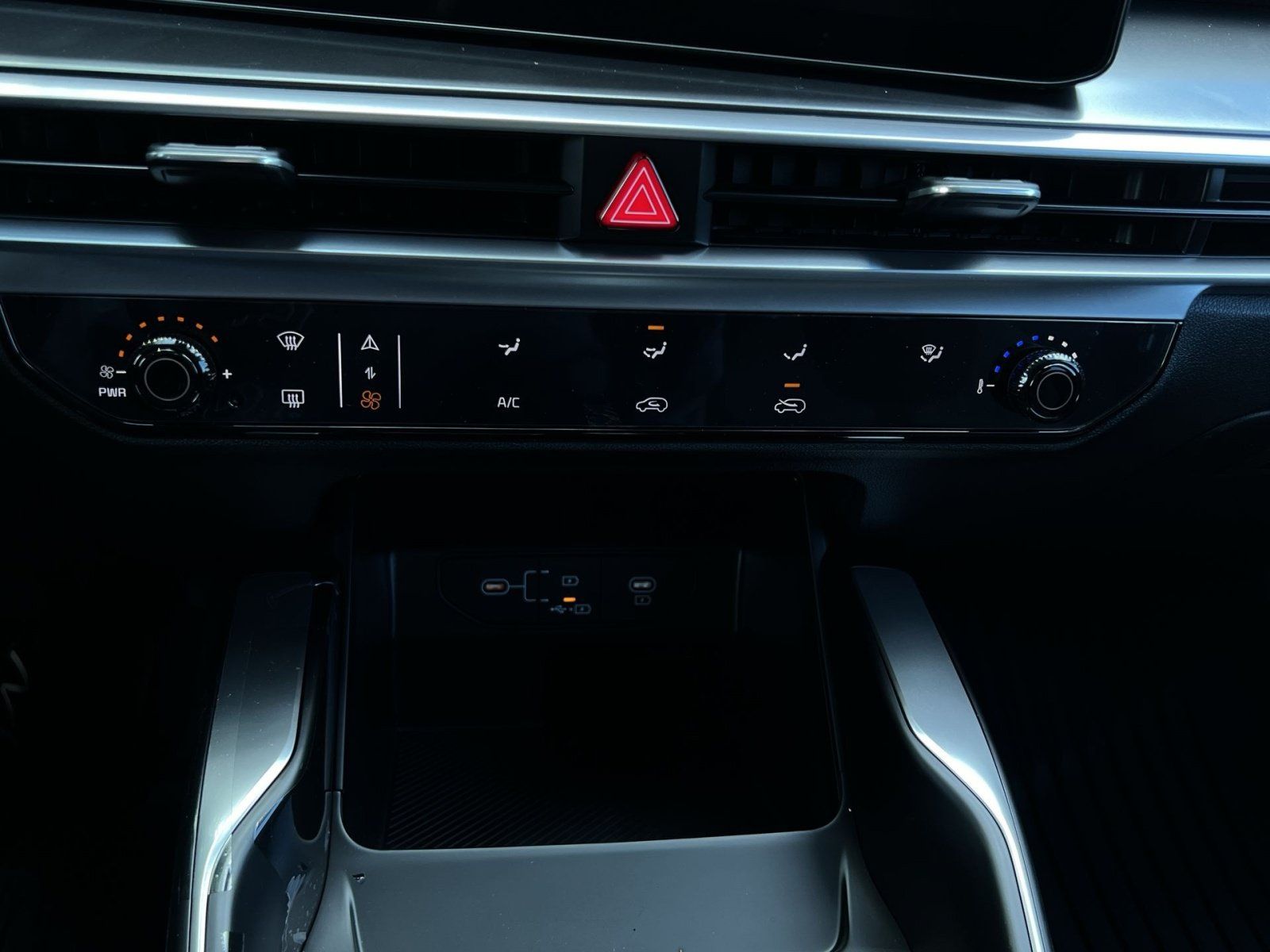 New 2026 Kia Sorento LX FWD image 27