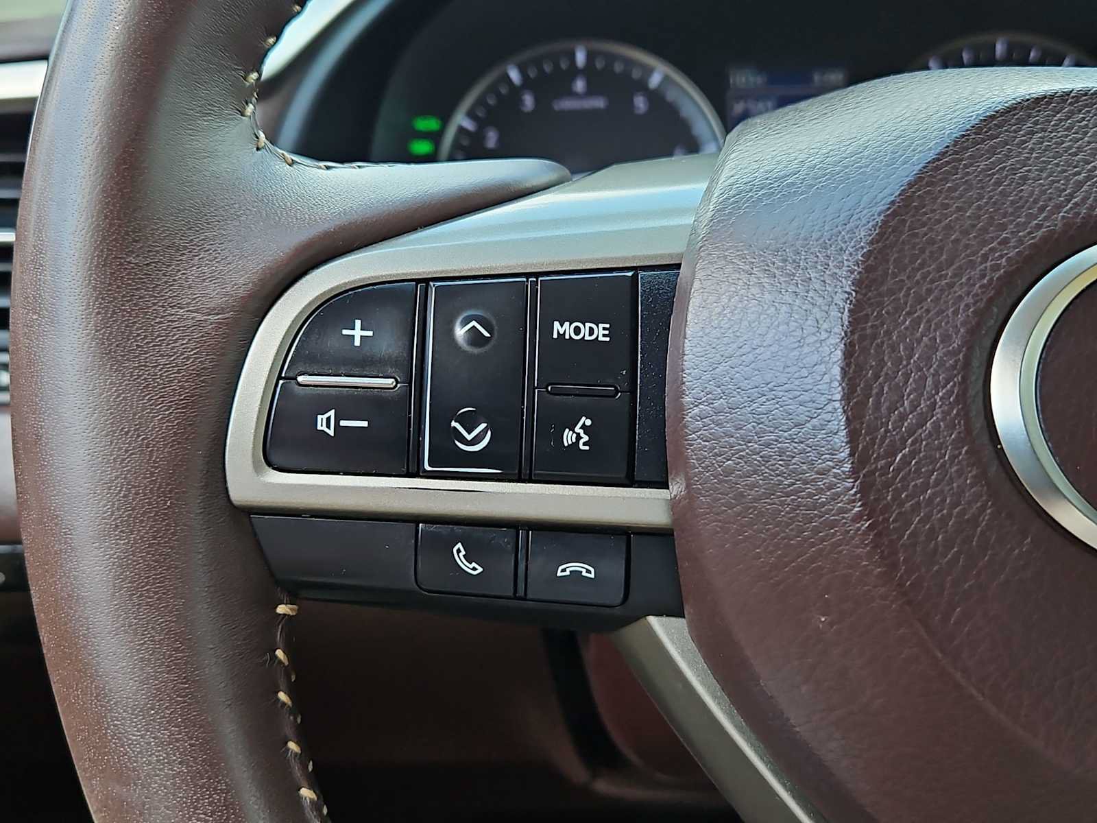 Used 2017 Lexus RX 350 FWD w/ Luxury Package image 22