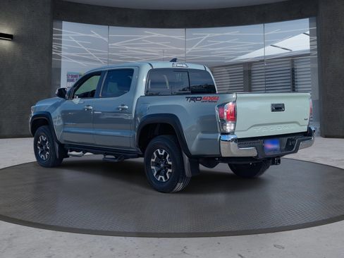 Used 2023 Toyota Tacoma TRD Off-Road image 4