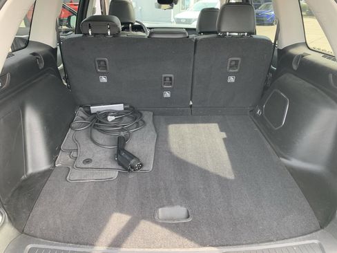 Used 2023 Jeep Grand Cherokee 4WD 4xe w/ Luxury Tech Group II image 18