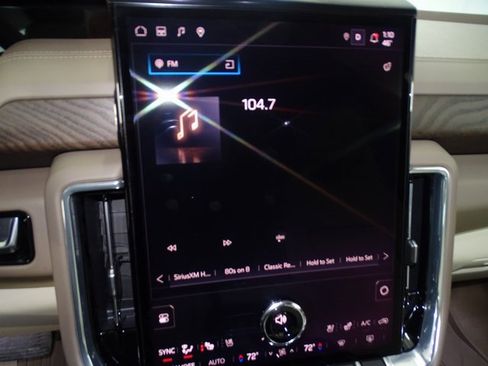 Certified 2025 GMC Yukon Denali w/ Denali Reserve Package image 14