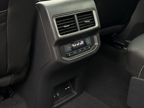 New 2026 Volkswagen Atlas SEL image 28