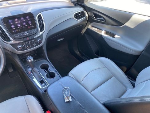 Used 2019 Chevrolet Equinox Premier image 18