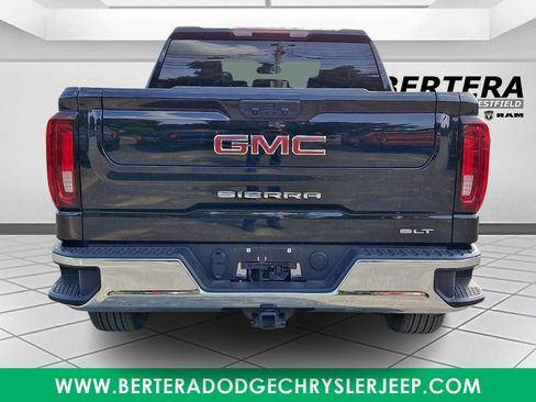Used 2026 GMC Sierra 1500 SLT AWD/4WD image 5