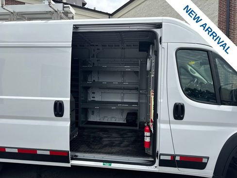 Used 2023 RAM ProMaster 3500 w/ Lane Management Group FWD image 11