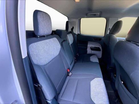 Used 2025 Ford Maverick XLT w/ XLT Luxury Package image 19