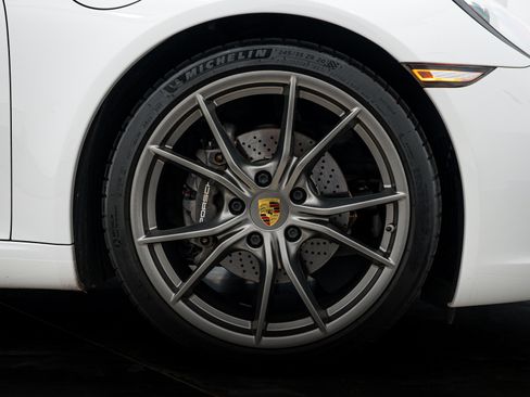 Certified 2017 Porsche 911 Carrera RWD image 11