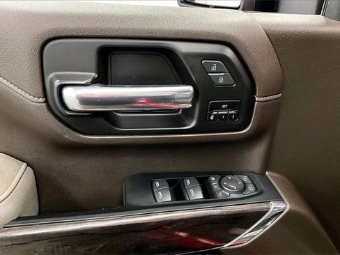 Used 2023 Chevrolet Silverado 3500 LTZ image 36